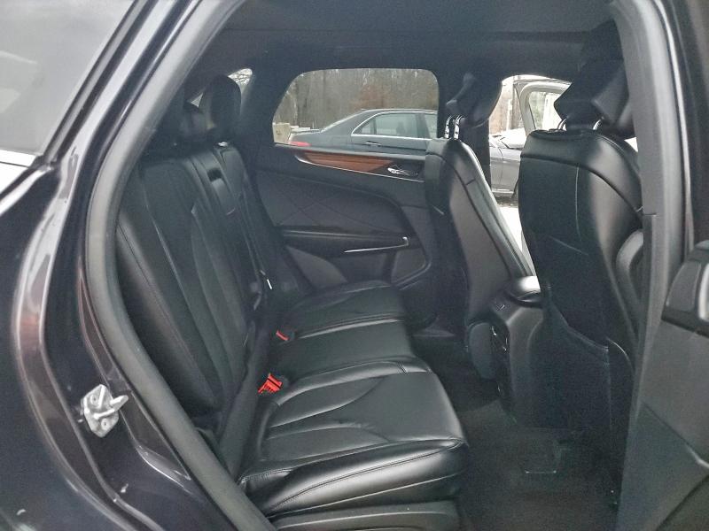 2015 LINCOLN MKC #3301682639