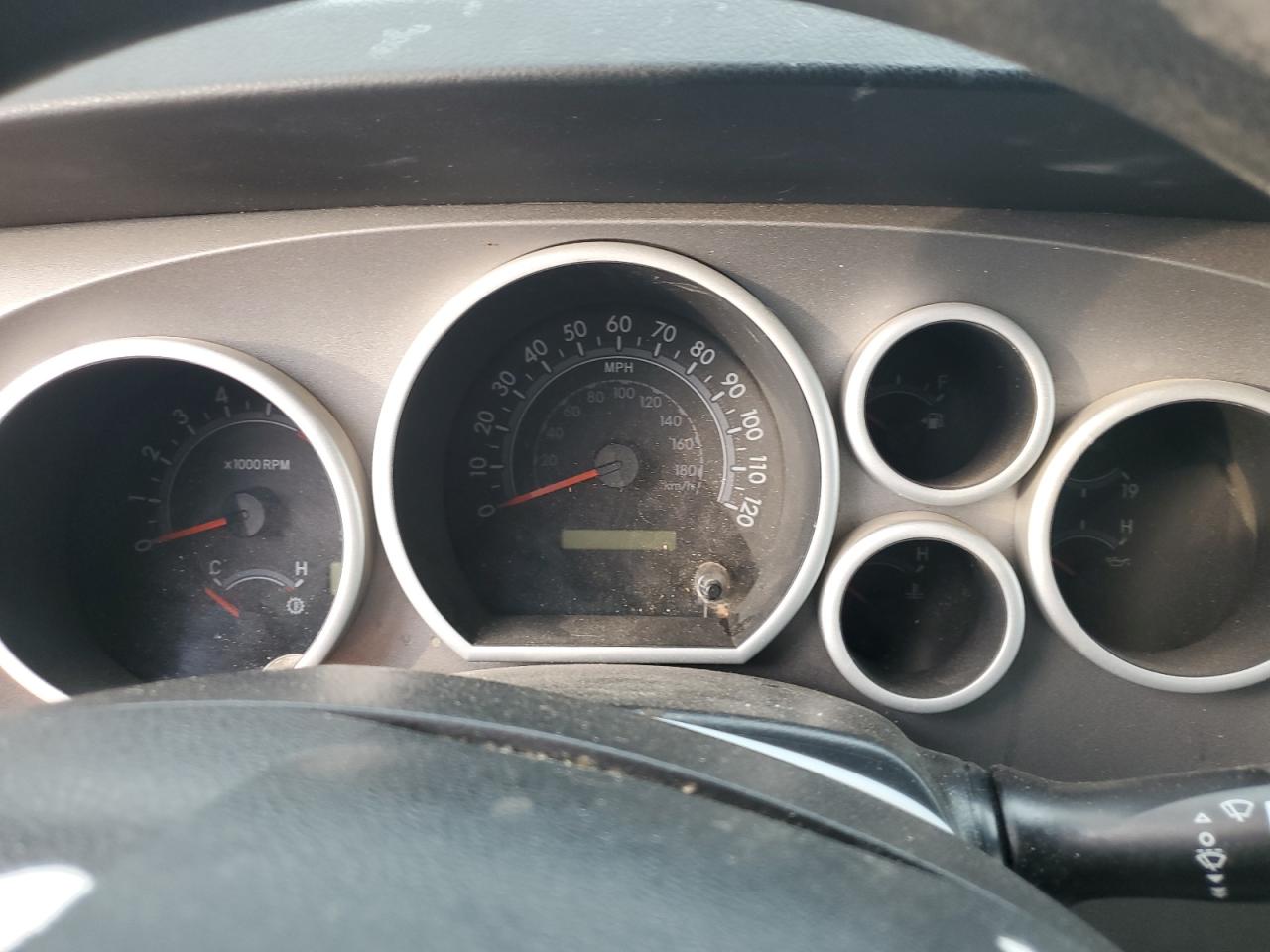 TOYOTA TUNDRA DOUBLE CAB SR5