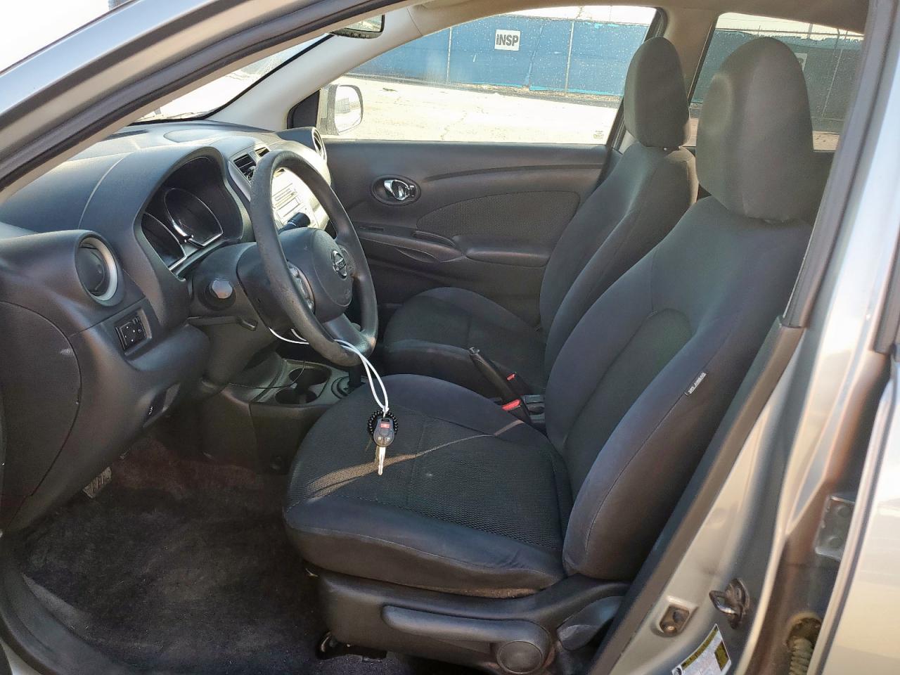 NISSAN VERSA S