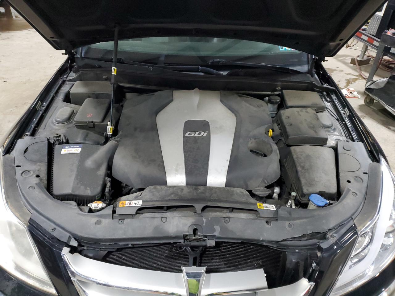 HYUNDAI GENESIS 3.8L