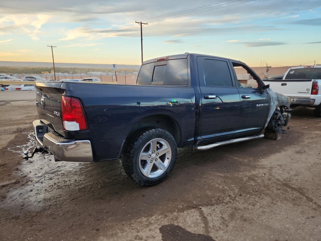 DODGE RAM 1500 SLT