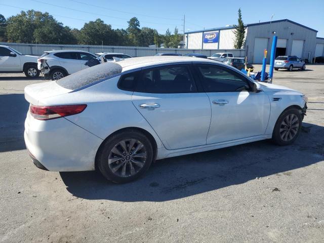 2017 KIA OPTIMA LX - 5XXGT4L3XHG147682