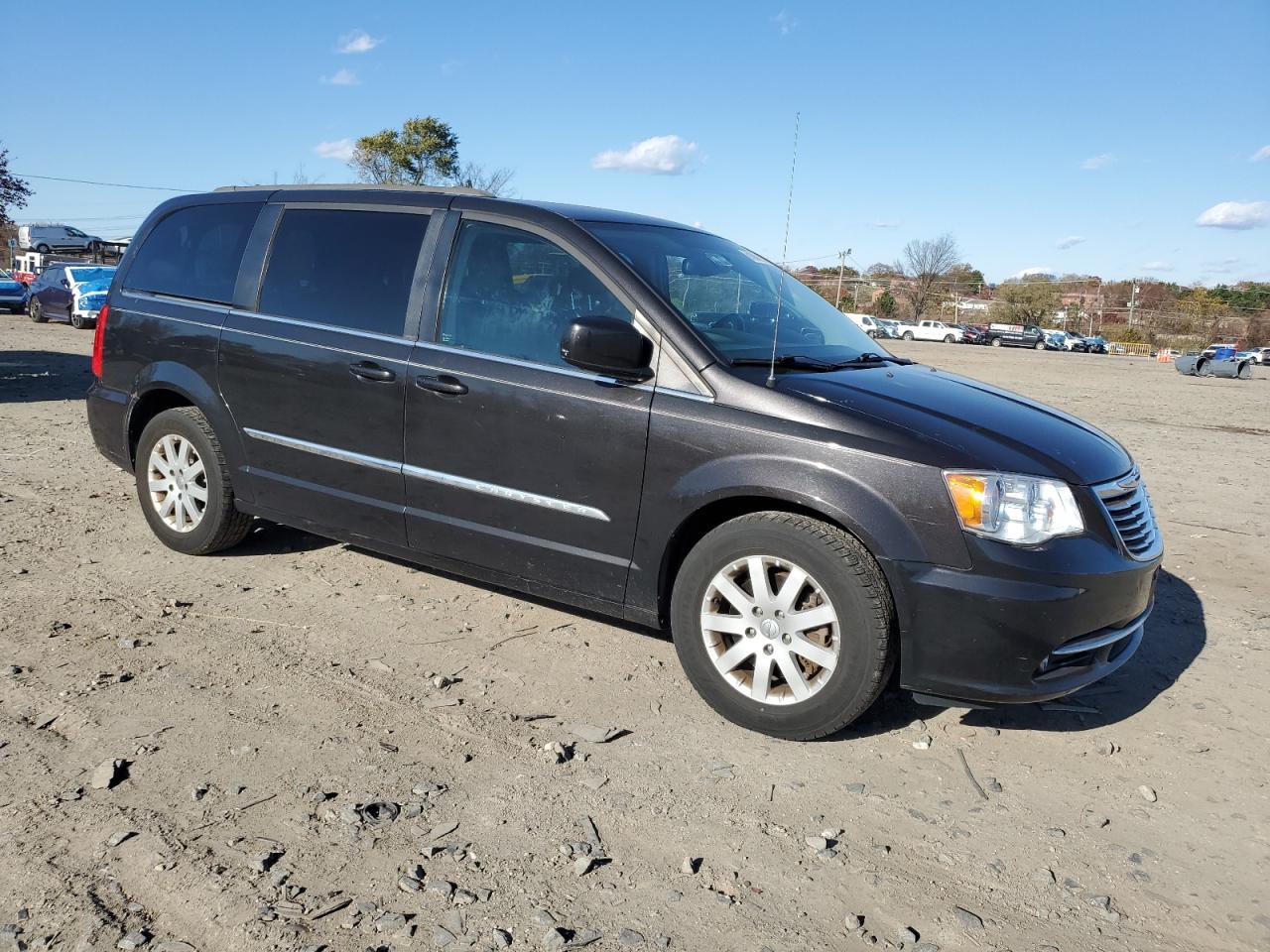 CHRYSLER TOWN & COUNTRY TOURING