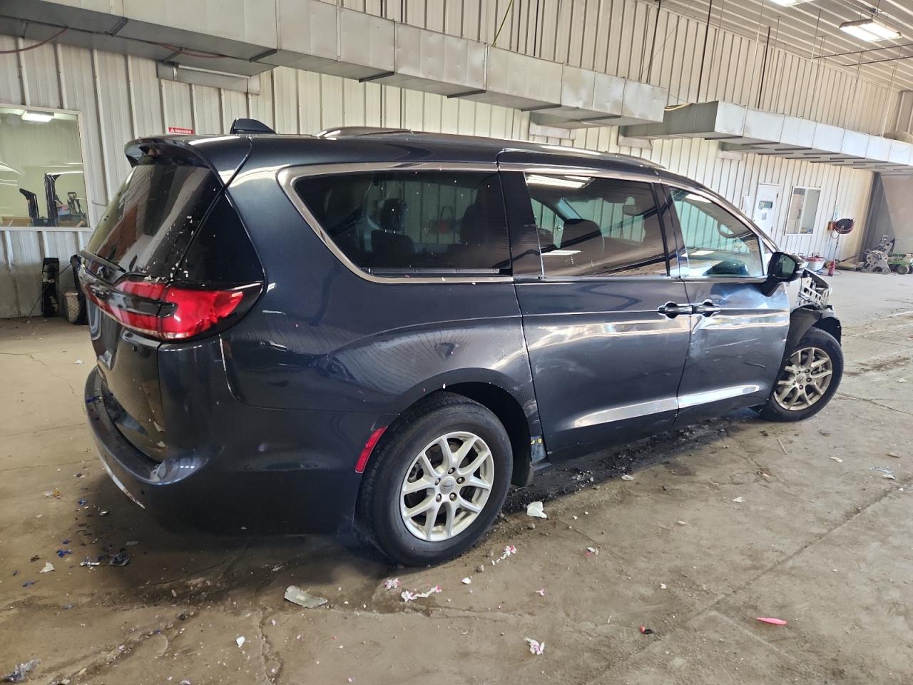 CHRYSLER PACIFICA TOURING L