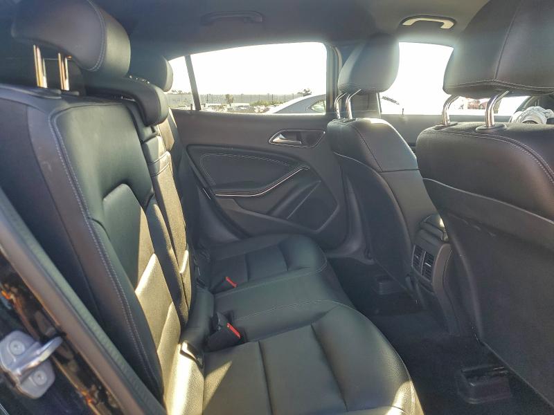 2019 MERCEDES-BENZ GLA 250 #3301829360