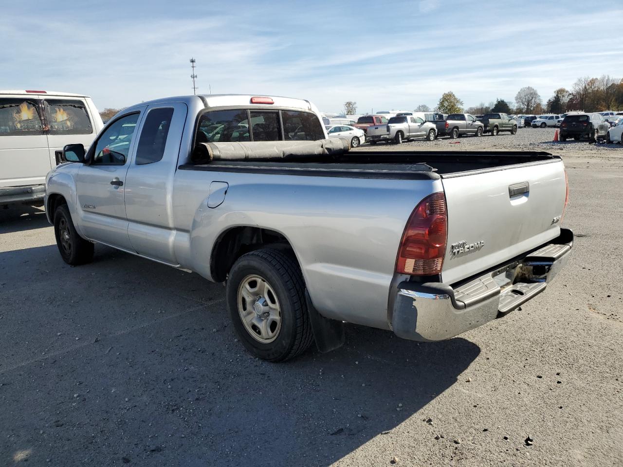 Lot #3284749528 2005 TOYOTA TACOMA ACC