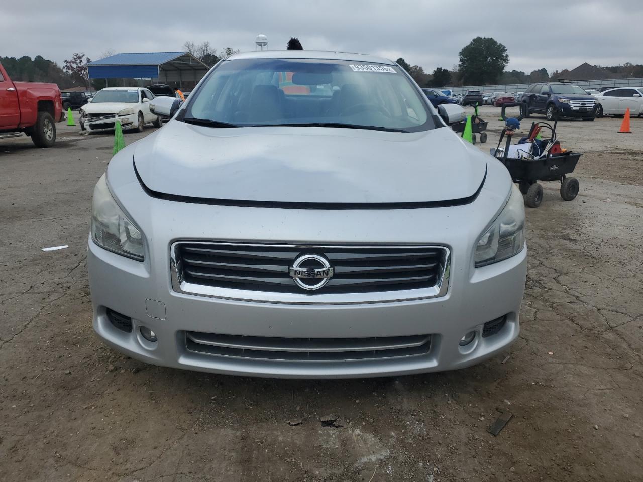 NISSAN MAXIMA S