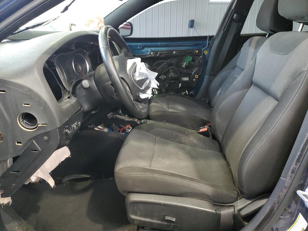 Lot #3303702027 2015 DODGE CHARGER SE