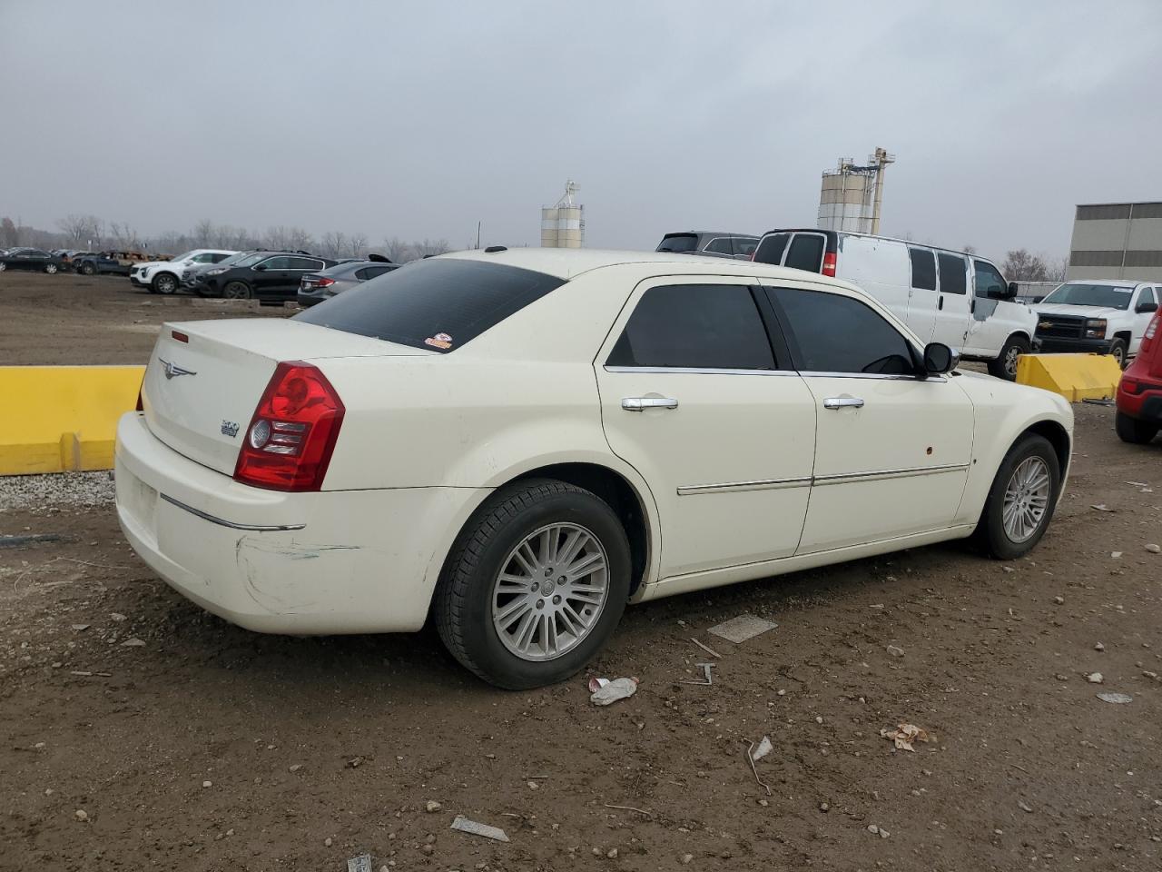 CHRYSLER 300 TOURING