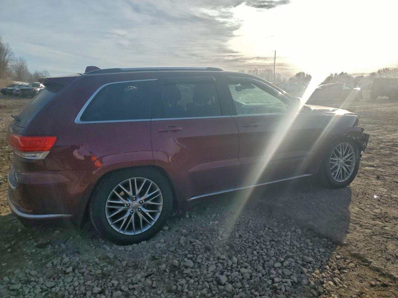 JEEP GRAND CHEROKEE SUMMIT