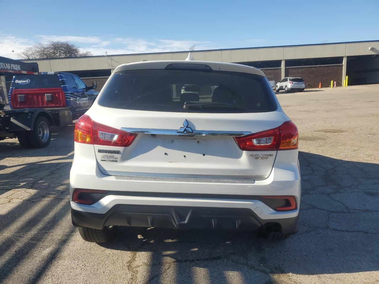 Lot #3311554244 2019 MITSUBISHI OUTLANDER