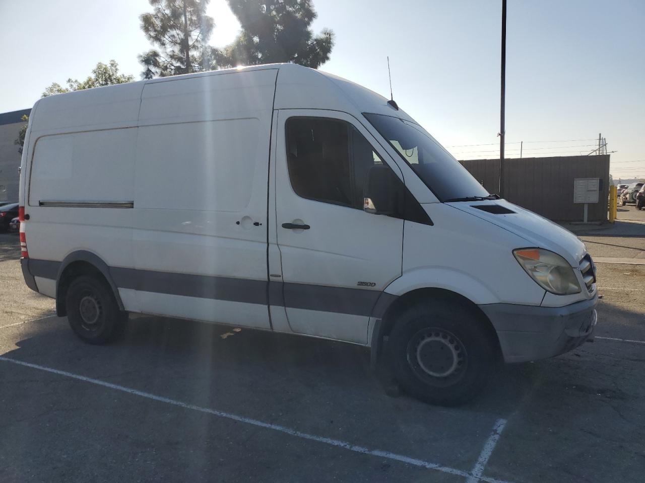 MERCEDES-BENZ SPRINTER 2500