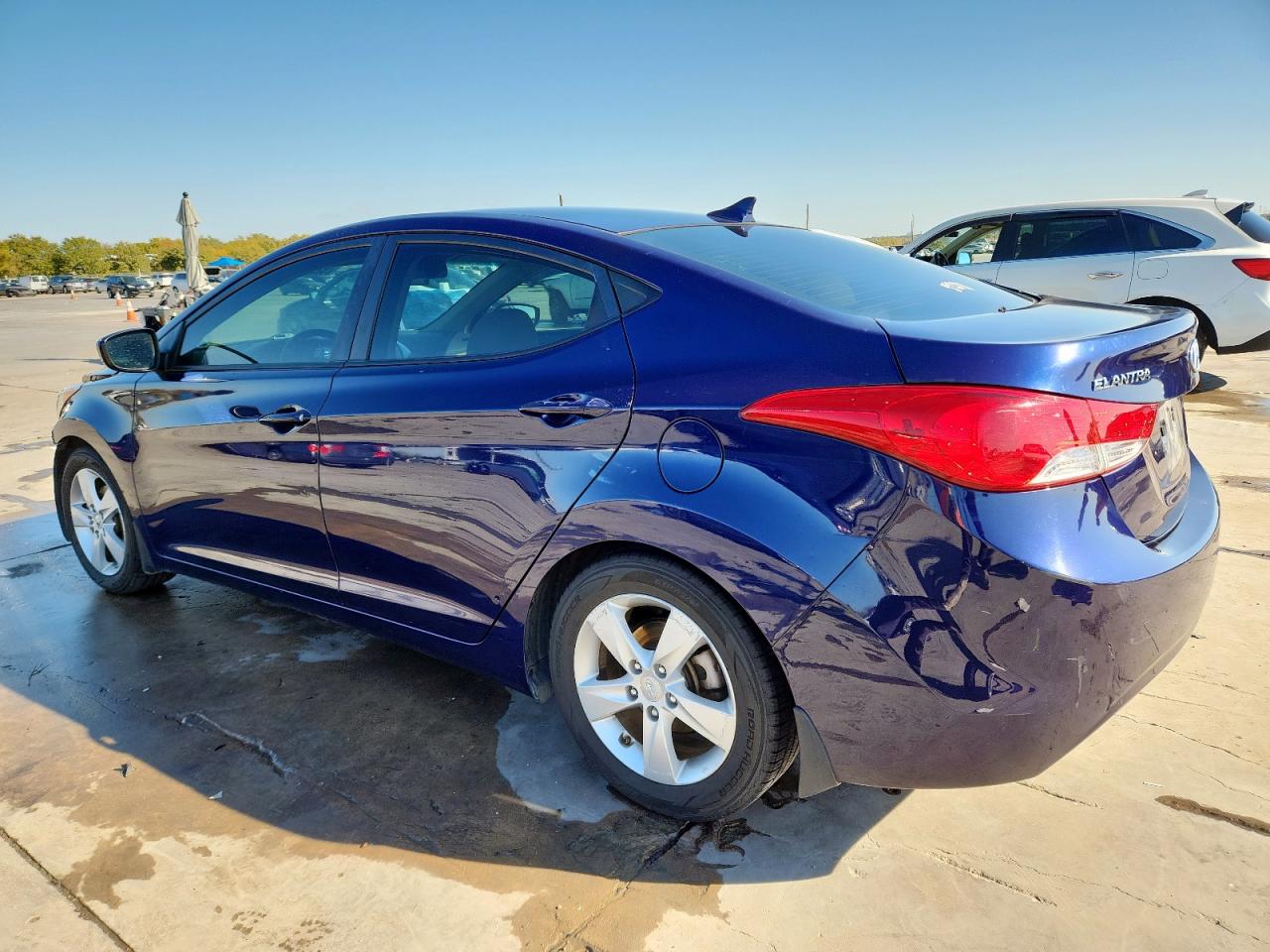HYUNDAI ELANTRA GLS