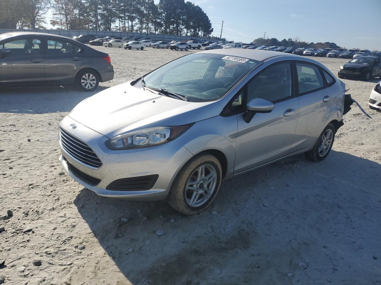 Lot #3302855903 2018 FORD FIESTA SE