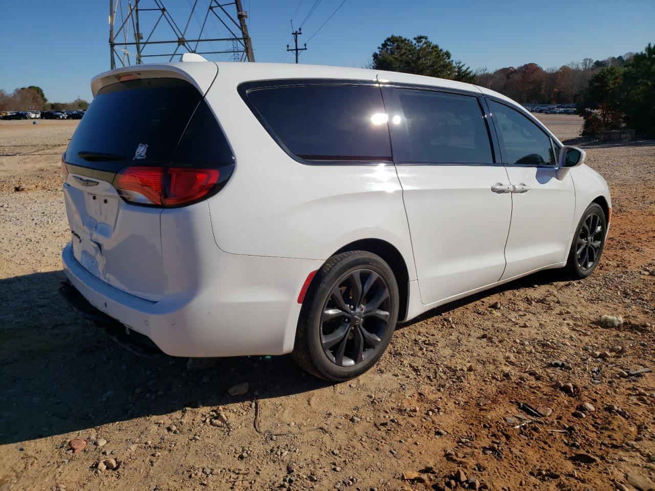 CHRYSLER PACIFICA TOURING PLUS