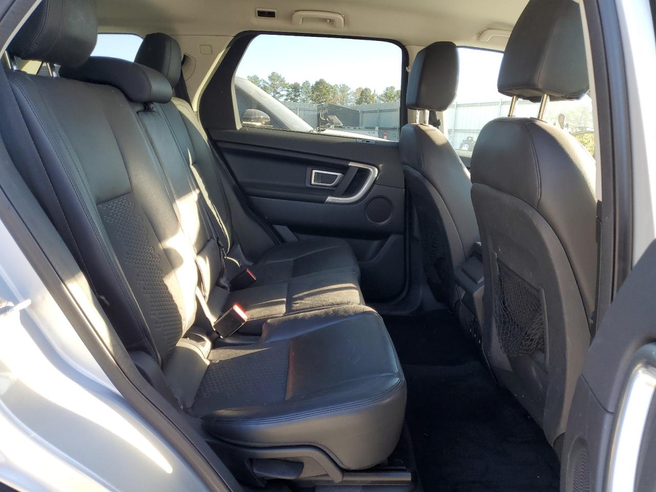 LAND ROVER DISCOVERY SE