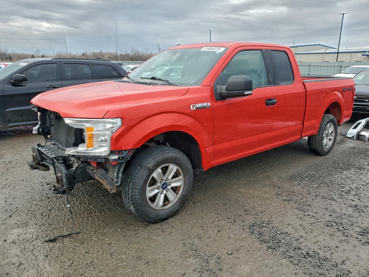 FORD F-150 SUPER CAB