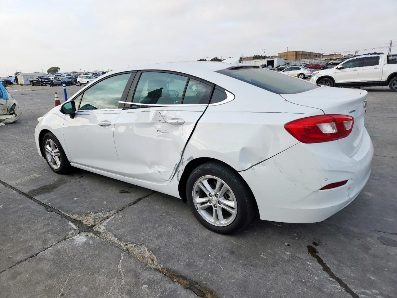 CHEVROLET CRUZE LT
