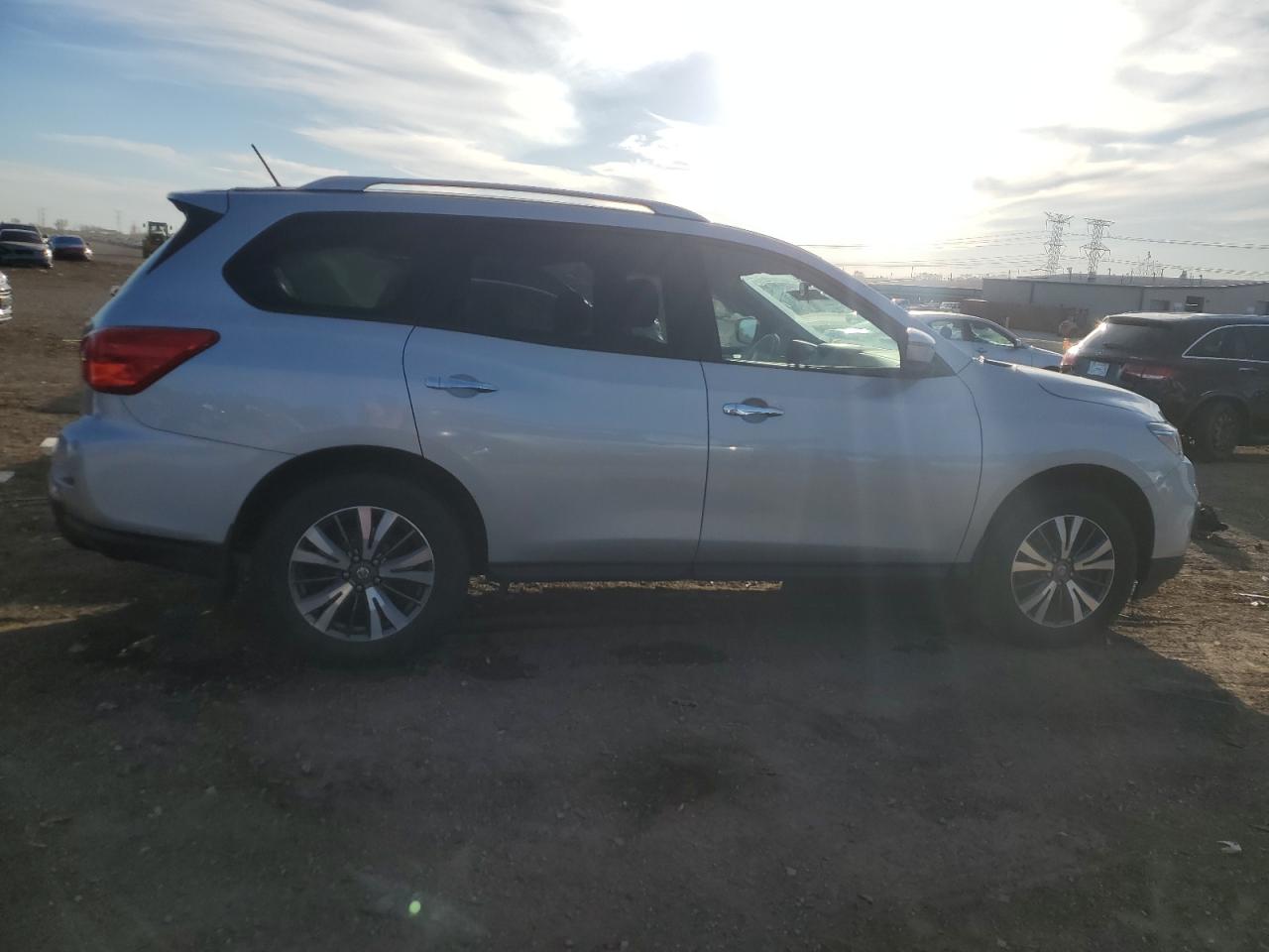 NISSAN PATHFINDER S