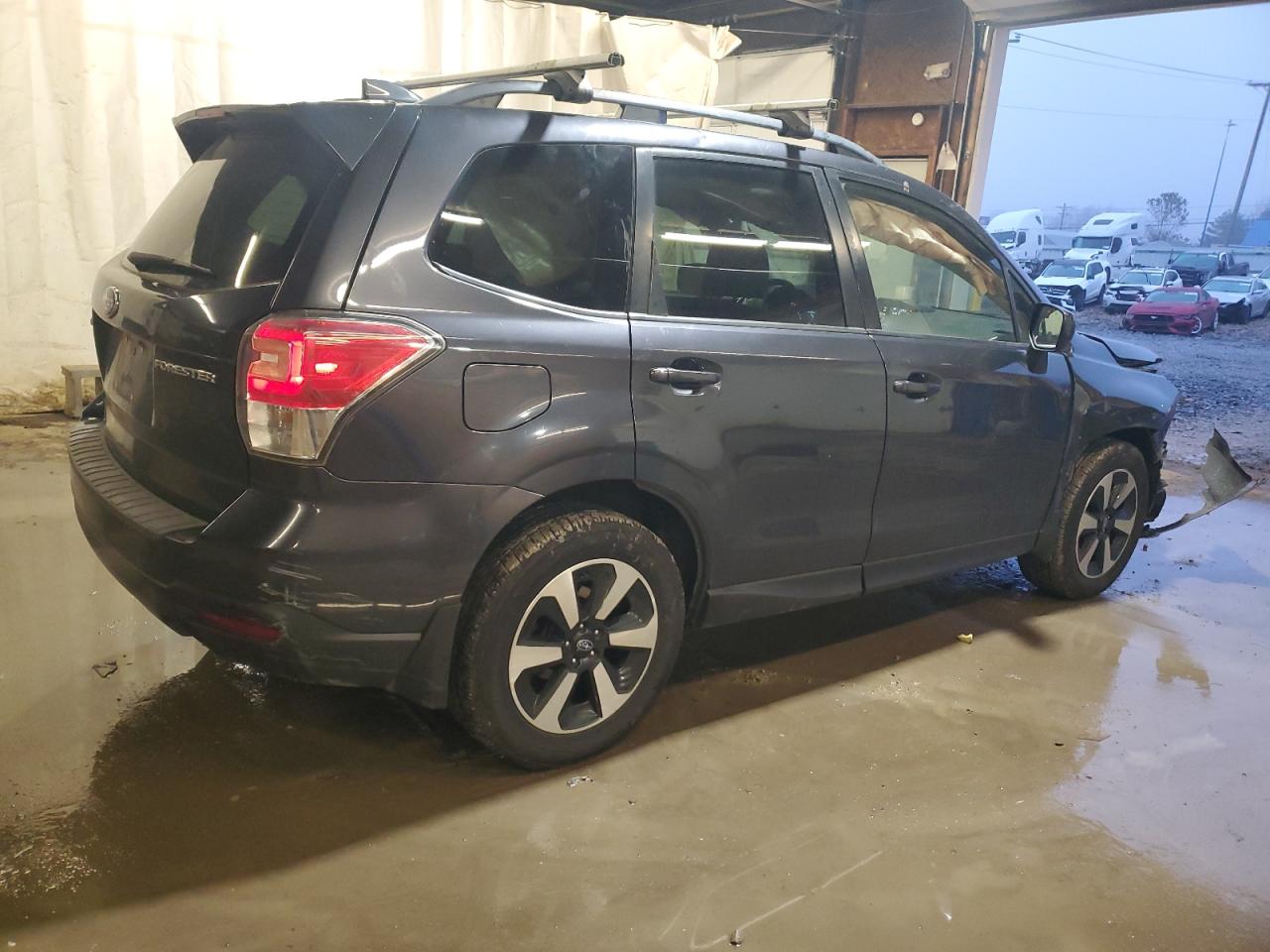 Lot #3315962104 2018 SUBARU FORESTER 2