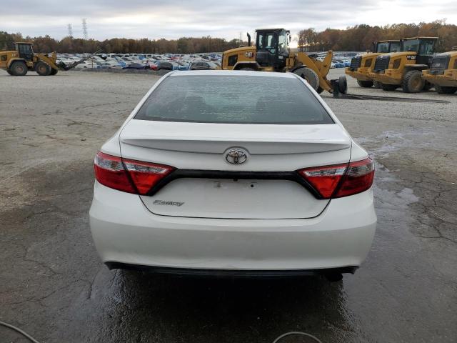 2017 TOYOTA CAMRY LE #3297048513