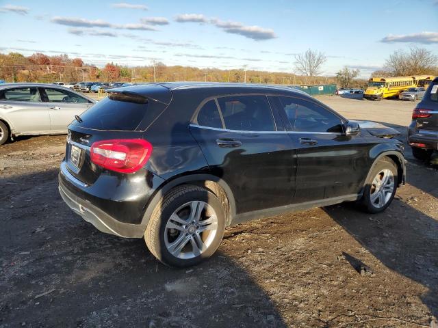 2017 MERCEDES-BENZ GLA 250 4M #3284705971
