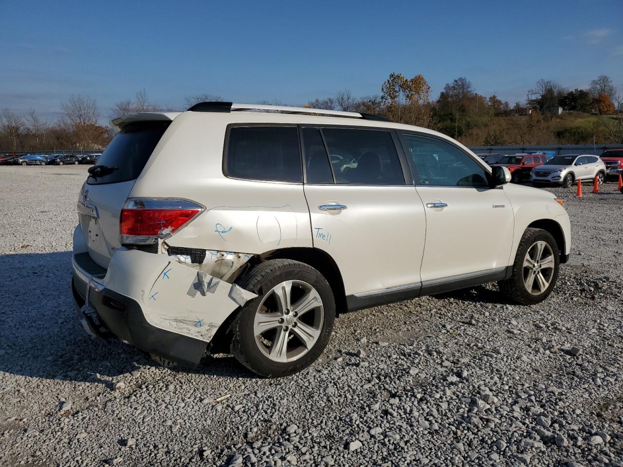 TOYOTA HIGHLANDER LIMITED