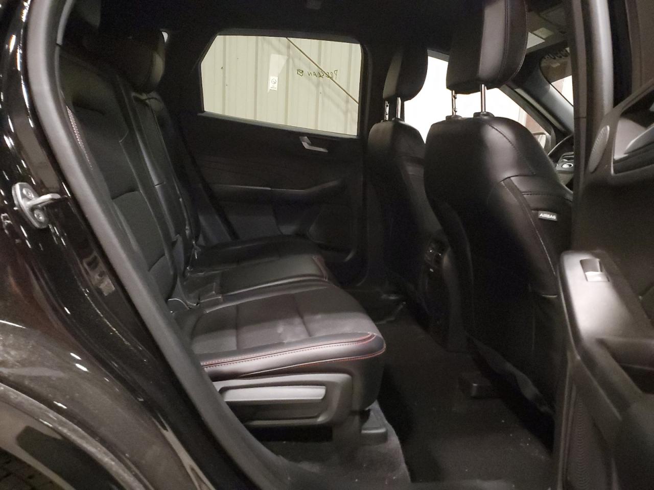 FORD ESCAPE ST LINE SELECT