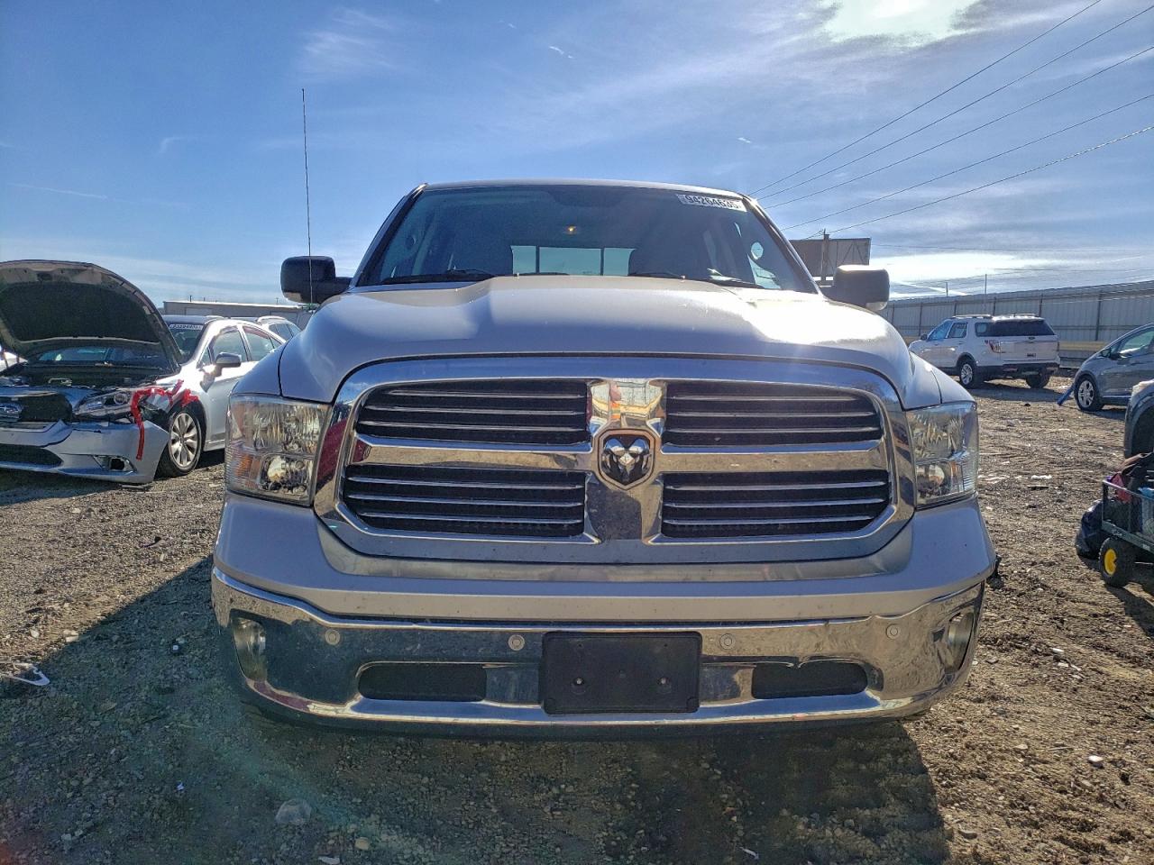 RAM 1500 SLT
