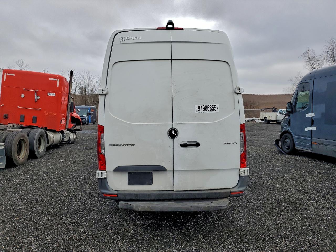 MERCEDES-BENZ SPRINTER 2500