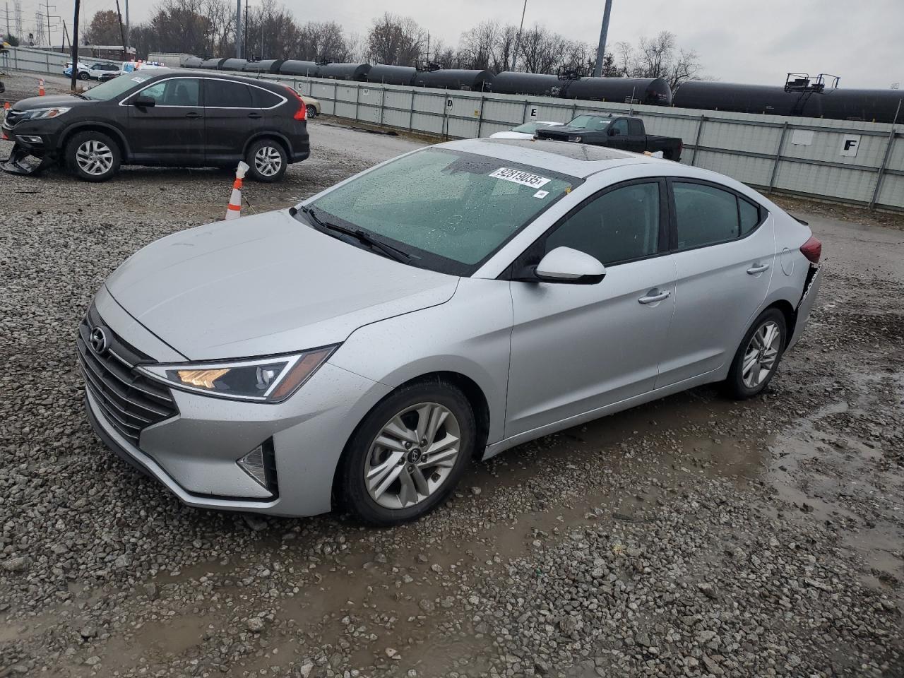 HYUNDAI ELANTRA SEL
