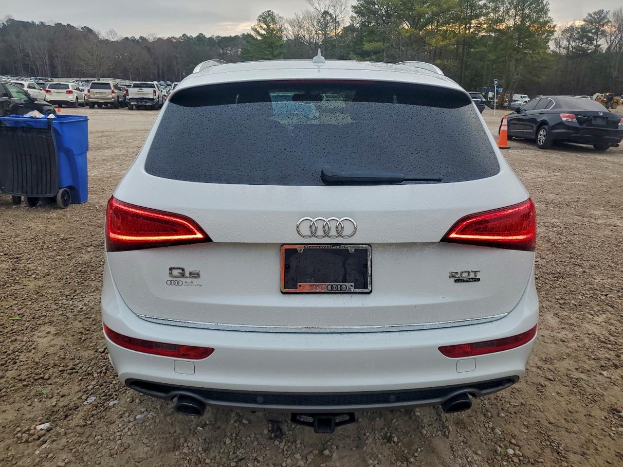 AUDI Q5 PREMIUM PLUS