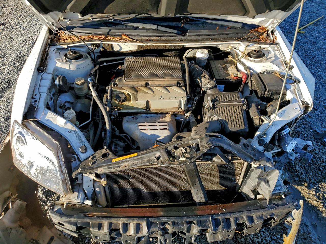 MITSUBISHI GALANT FE