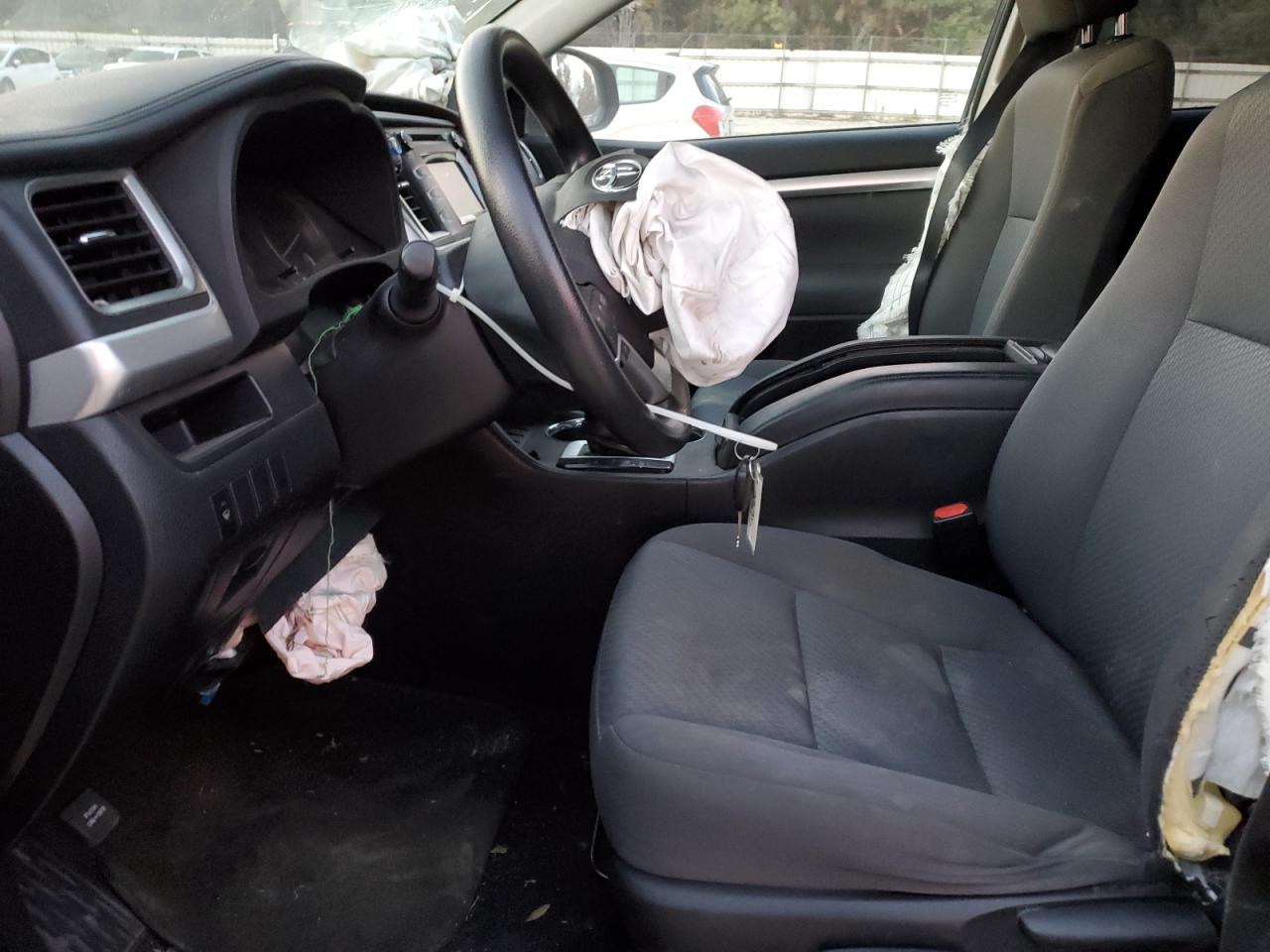 TOYOTA HIGHLANDER LE