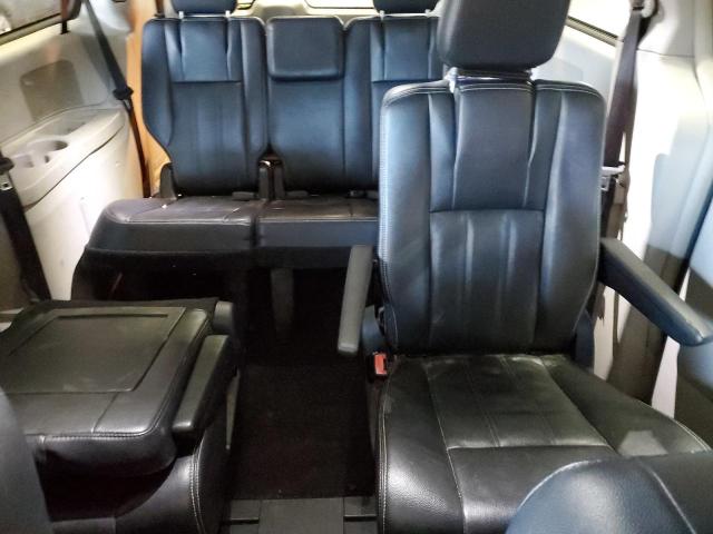 2014 CHRYSLER TOWN & COU - 2C4RC1BG2ER440474