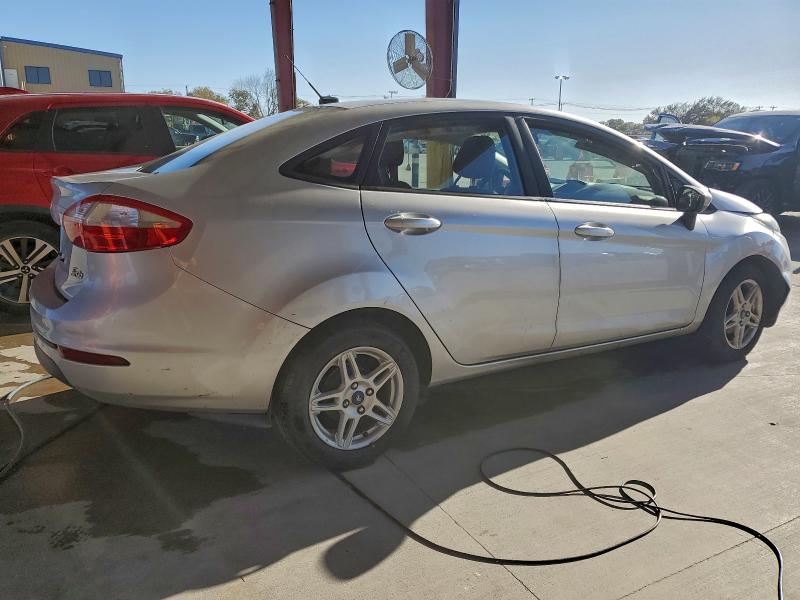 2018 FORD FIESTA SE #3305563067