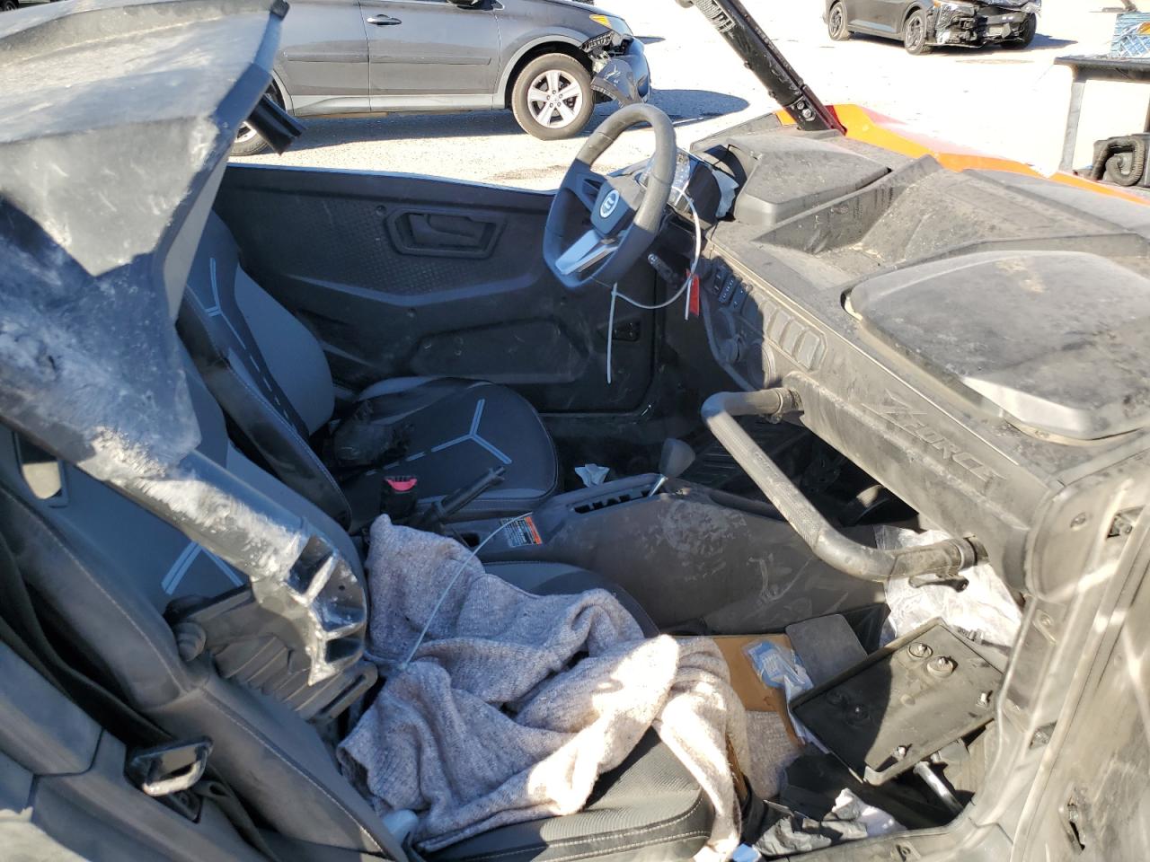 Lot #3298083172 2025 CF MOTO ZFORCE 950