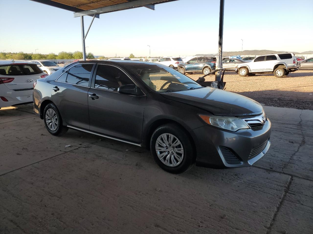 Lot #3302013065 2014 TOYOTA CAMRY L