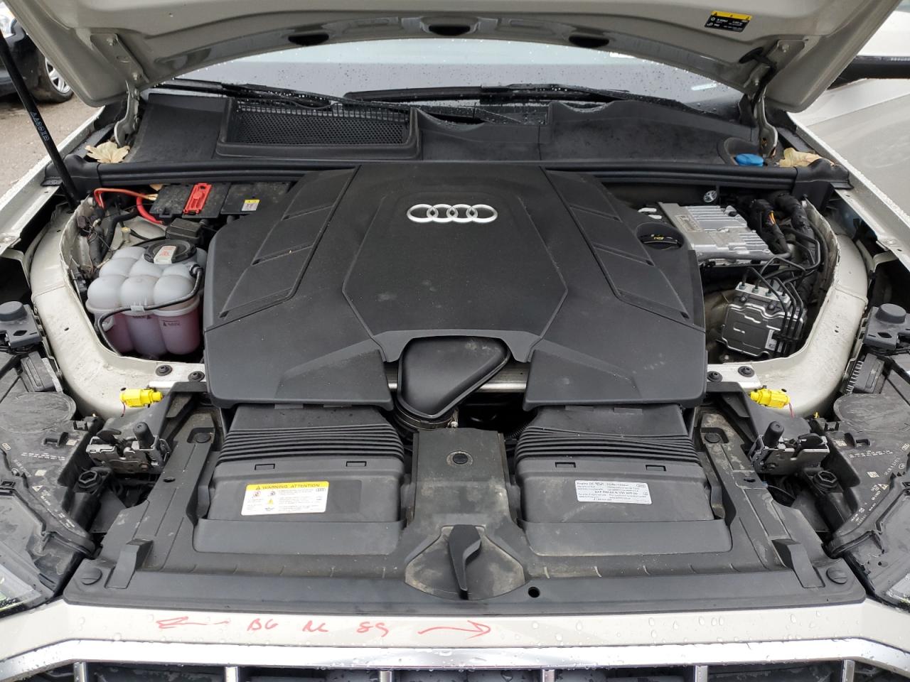 AUDI Q7 PREMIUM PLUS