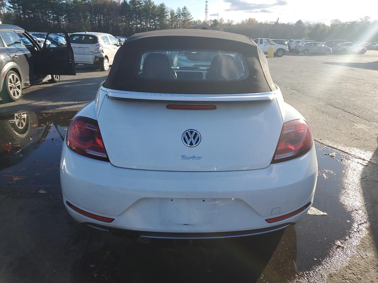 VOLKSWAGEN BEETLE S/SE