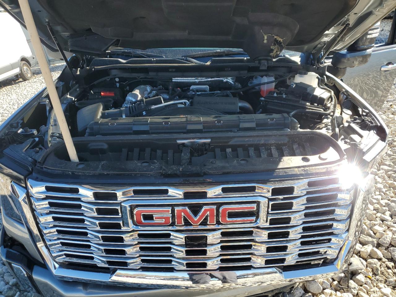GMC SIERRA K3500 DENALI