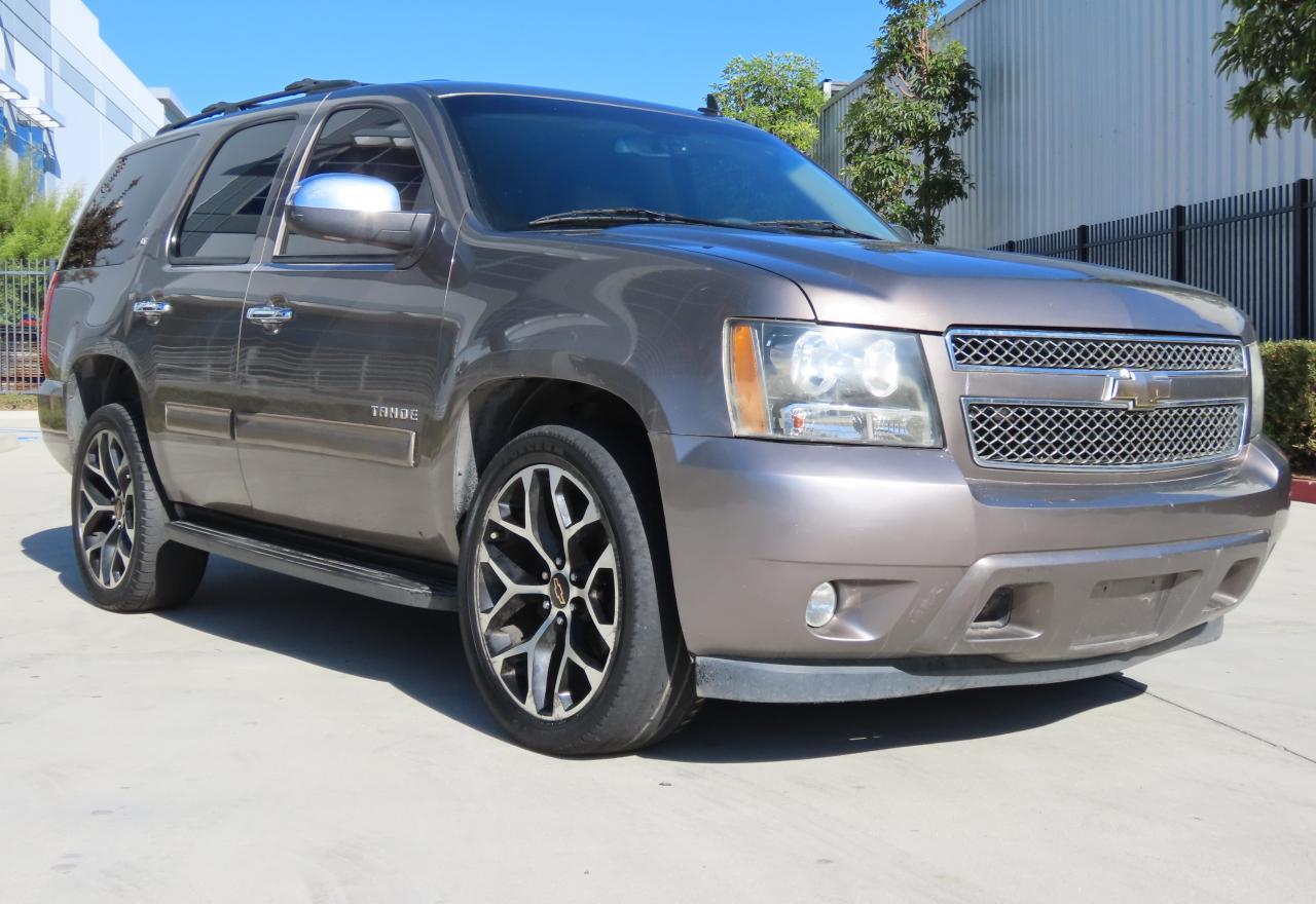 CHEVROLET TAHOE C1500 LT