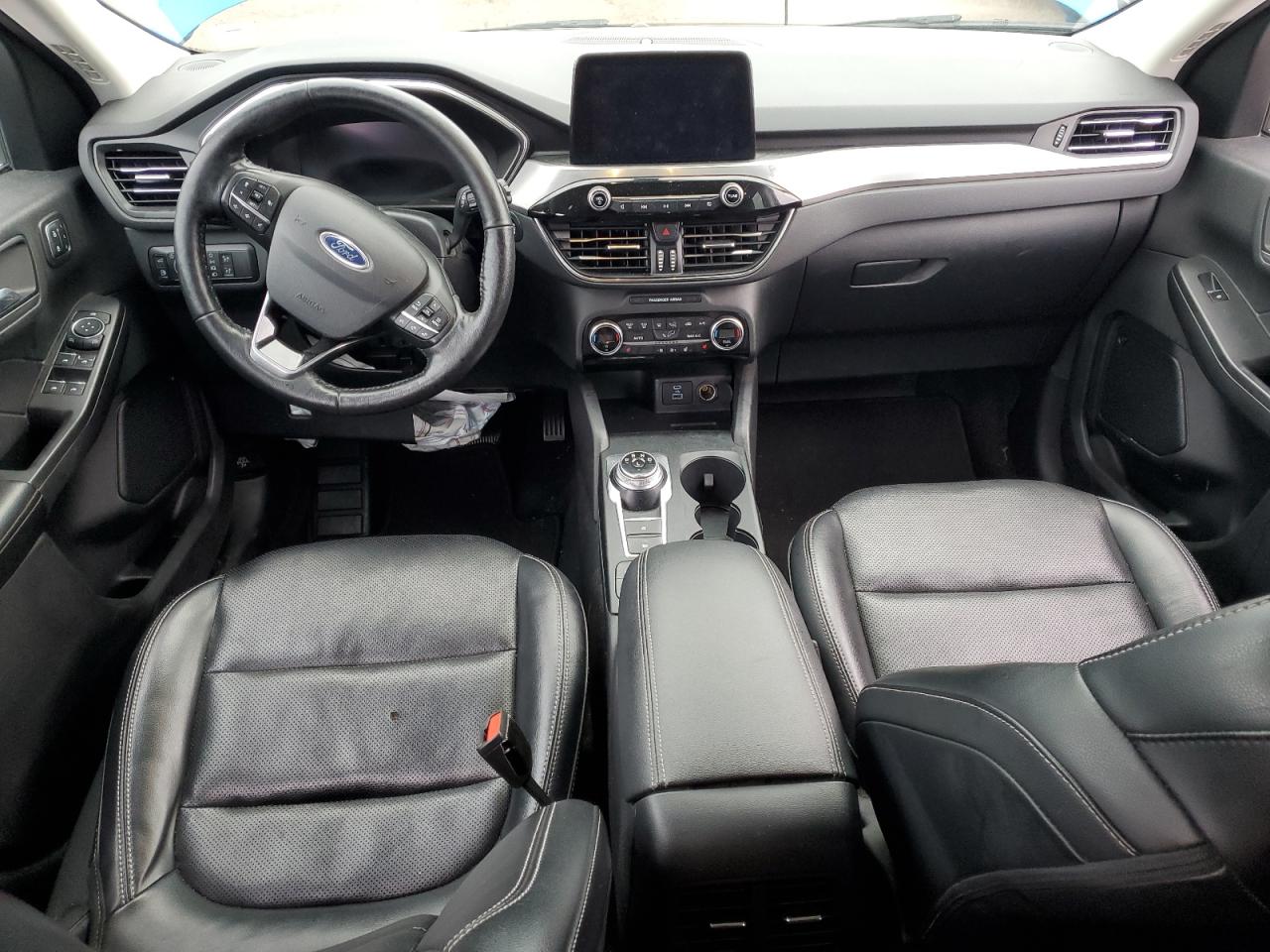 FORD ESCAPE TITANIUM