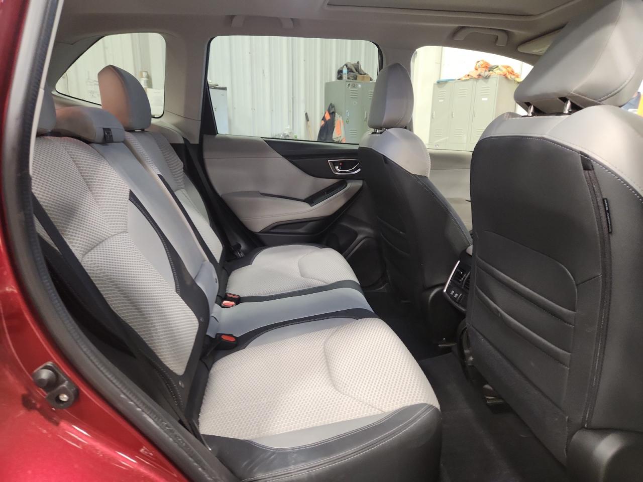 SUBARU FORESTER PREMIUM