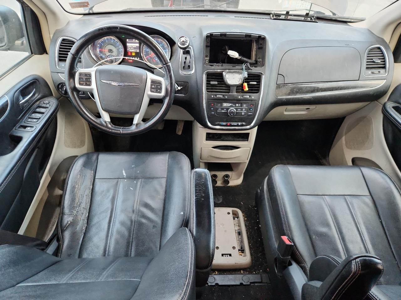 CHRYSLER TOWN & COUNTRY TOURING