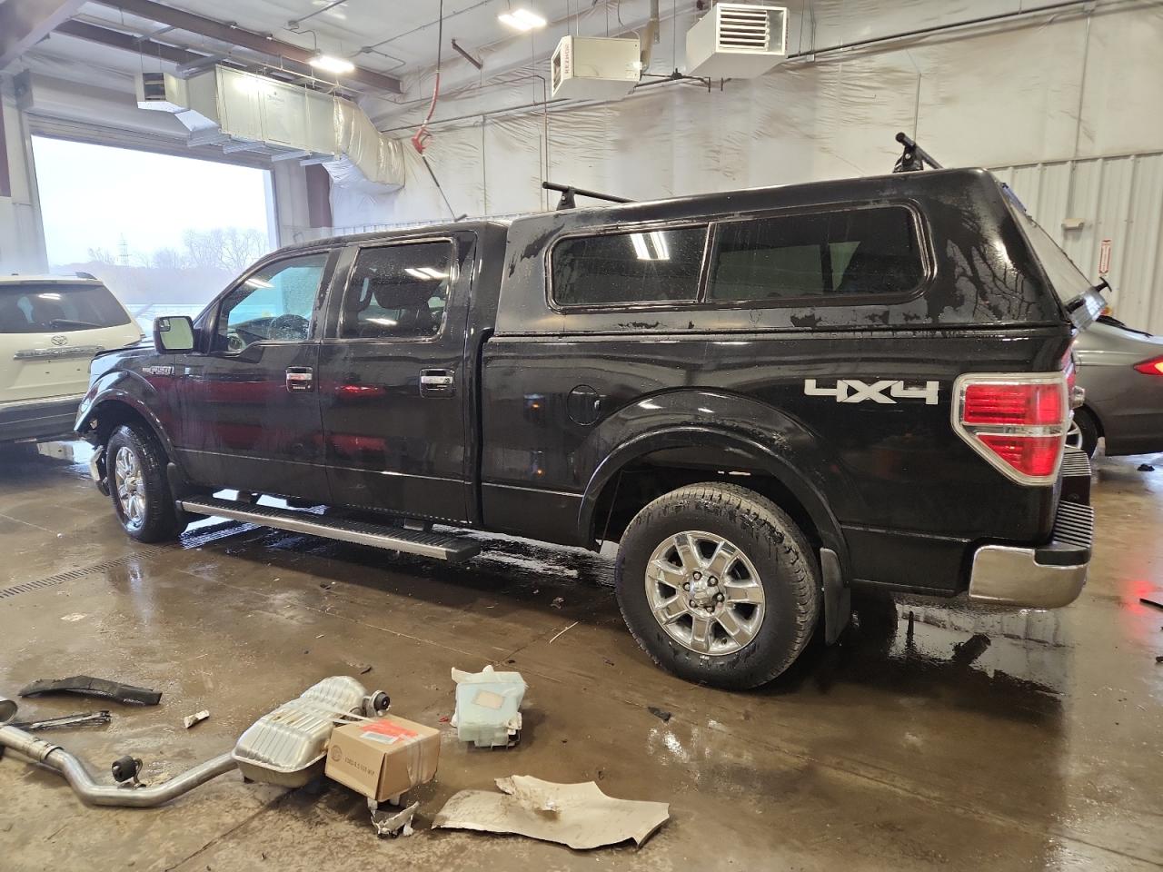 FORD F-150 SUPERCREW