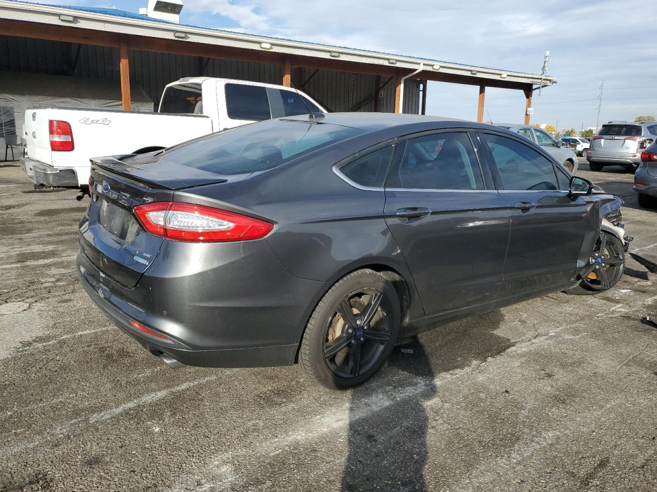 FORD FUSION SE