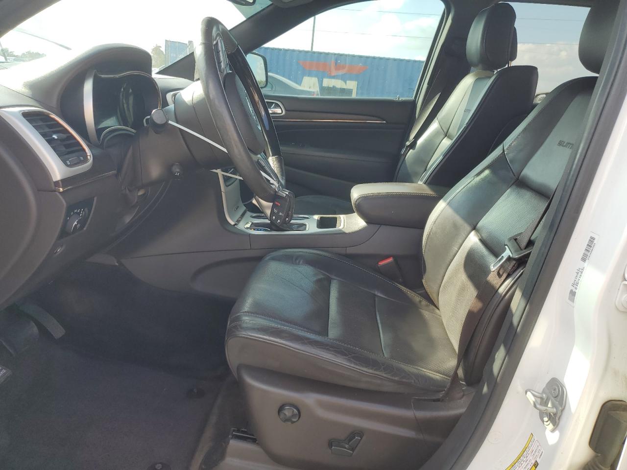 JEEP GRAND CHEROKEE SUMMIT