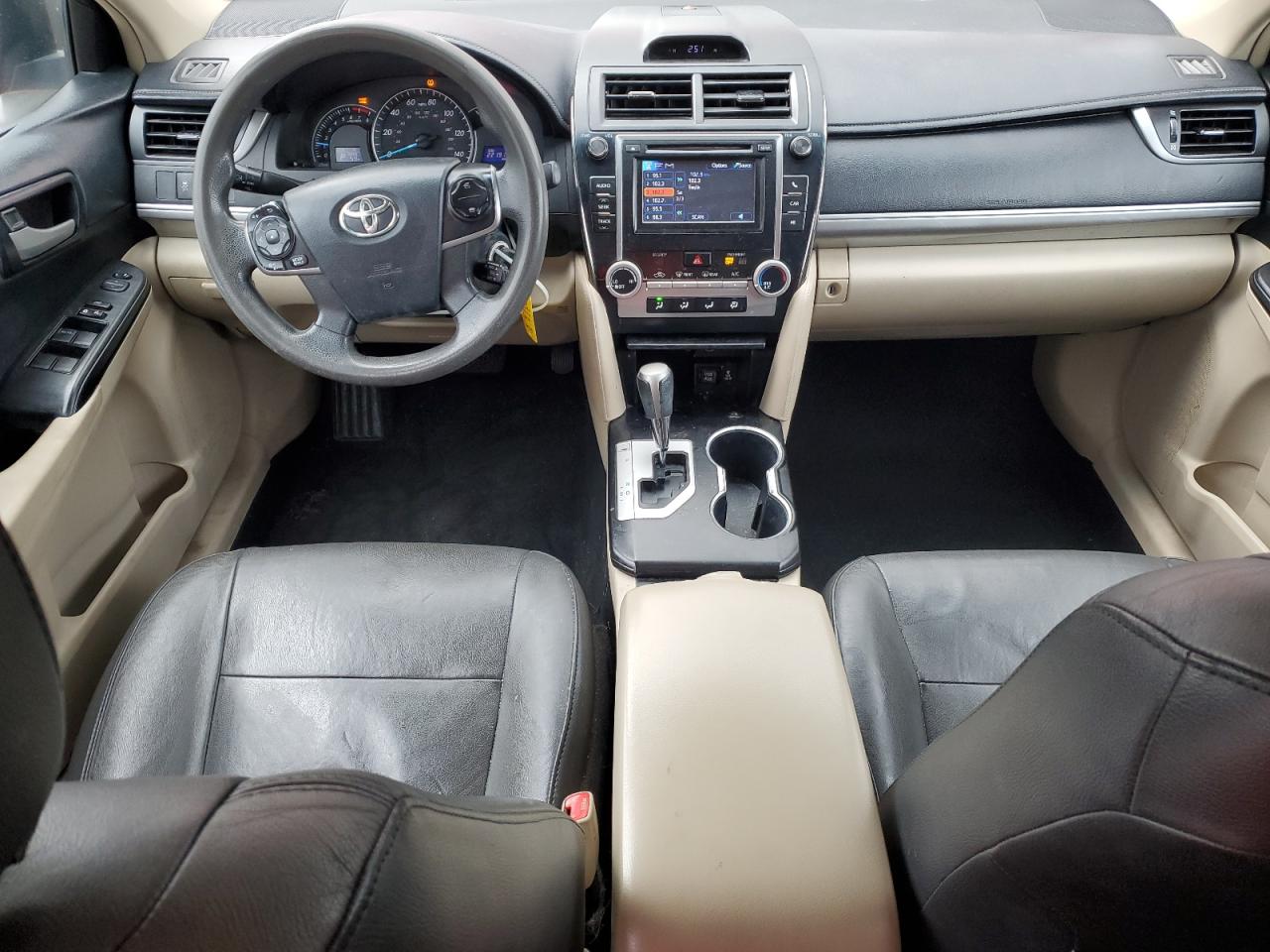 TOYOTA CAMRY L