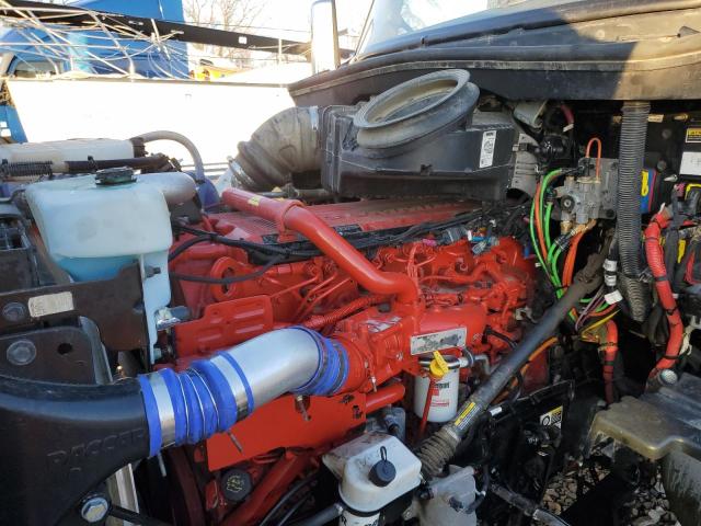 2025 PETERBILT 567 #3297010428